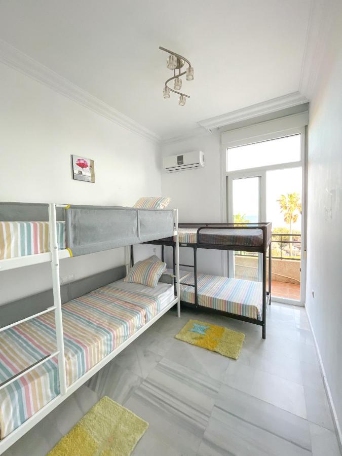 Modern Three-Level Apartment Near The Sea 베날마데나코스타 외부 사진